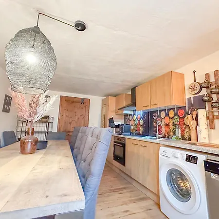 Neef Casa de Férias *